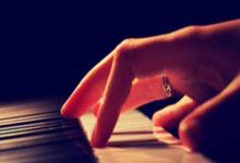 斯基拉：马科斯-阿隆索达成续约条件，将与塞尔塔签至2026年.