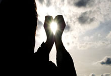 问鼎娱乐：文化中国行·亚冬会丨“嘿！龙江，哈！尔滨”新华社.